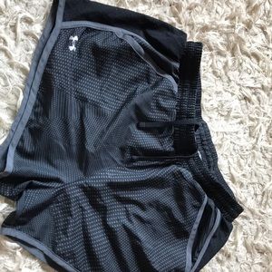Under Armour Workout shorts size M